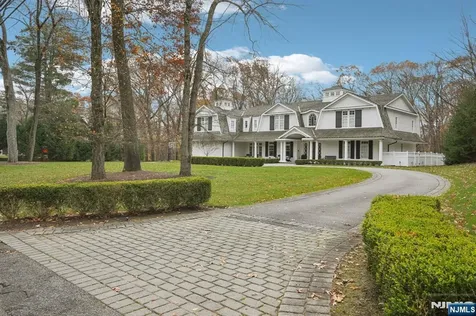 128 Birch Road Franklin Lakes NJ 07417