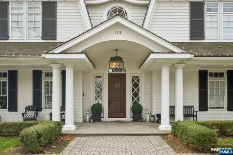 128 Birch Road Franklin Lakes NJ 07417