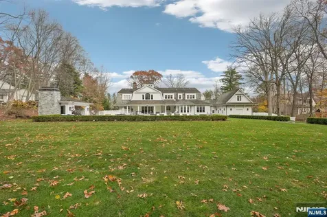 128 Birch Road Franklin Lakes NJ 07417
