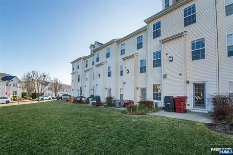 404 Manchester Drive Nutley NJ 07110