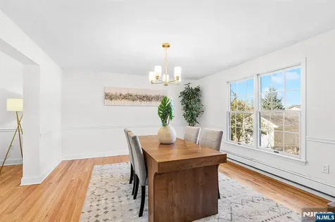 27 Norwood Avenue Glen Rock NJ 07452