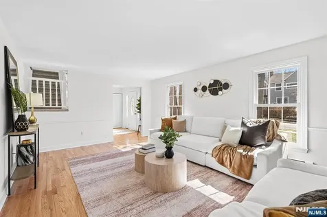 27 Norwood Avenue Glen Rock NJ 07452
