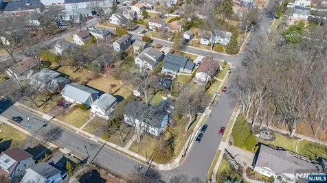 27 Norwood Avenue Glen Rock NJ 07452