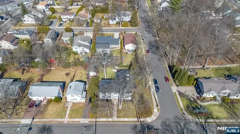 27 Norwood Avenue Glen Rock NJ 07452
