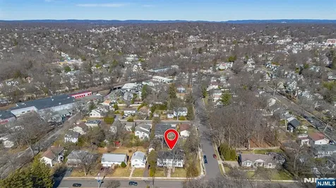 27 Norwood Avenue Glen Rock NJ 07452
