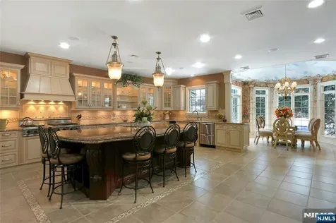 457 Devonshire Drive Franklin Lakes NJ 07417