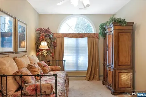 457 Devonshire Drive Franklin Lakes NJ 07417
