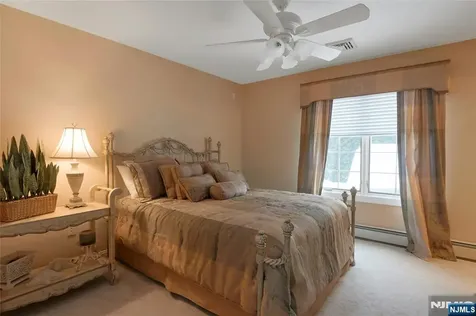 457 Devonshire Drive Franklin Lakes NJ 07417