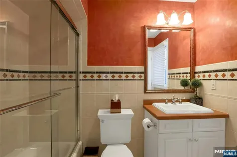 457 Devonshire Drive Franklin Lakes NJ 07417