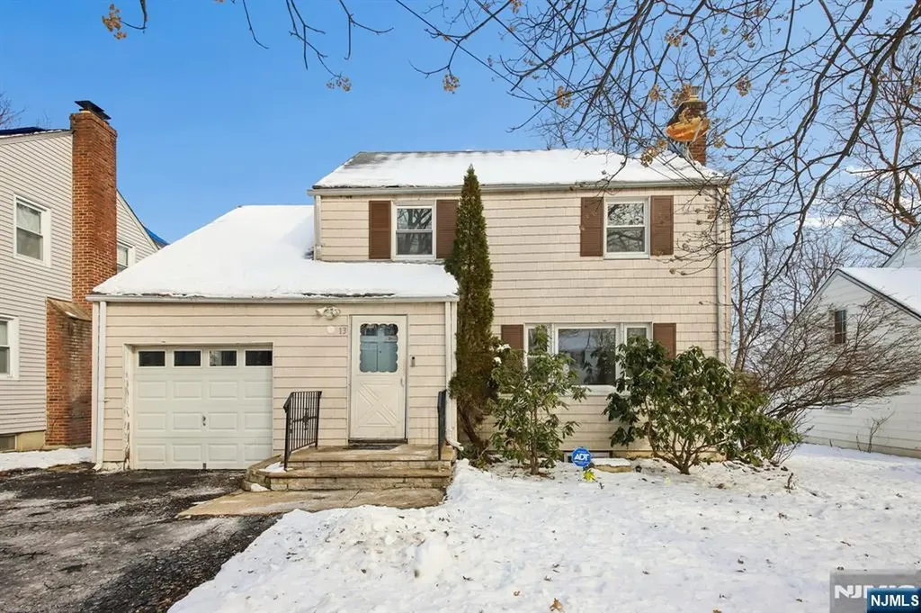 13 Greenwood Avenue West Orange NJ 07052