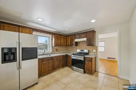 13 Greenwood Avenue West Orange NJ 07052