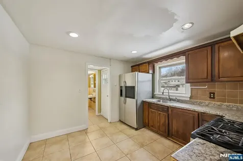 13 Greenwood Avenue West Orange NJ 07052