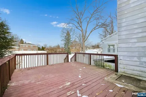13 Greenwood Avenue West Orange NJ 07052