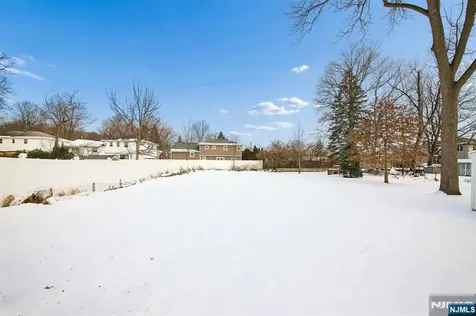 13 Greenwood Avenue West Orange NJ 07052