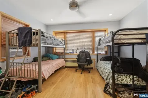 5 Cedar Street North Arlington NJ 07031
