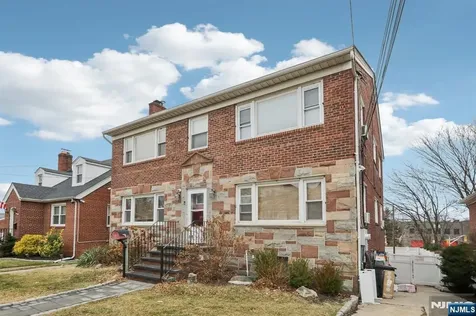 5 Cedar Street North Arlington NJ 07031