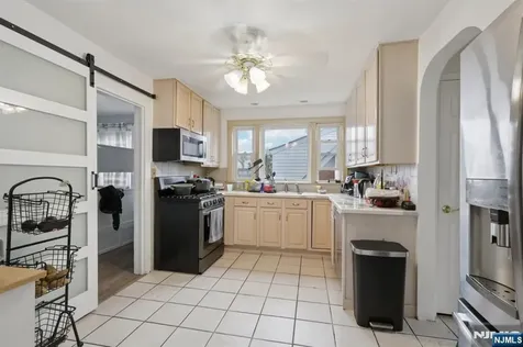 5 Cedar Street North Arlington NJ 07031