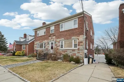 5 Cedar Street North Arlington NJ 07031