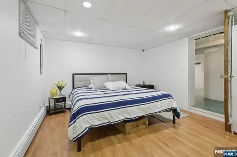 5 Cedar Street North Arlington NJ 07031