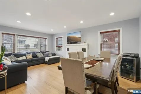 5 Cedar Street North Arlington NJ 07031