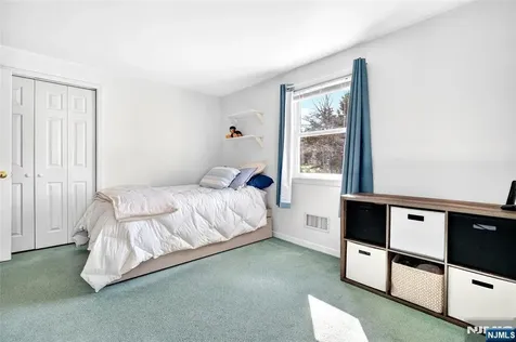 118 Harriot Avenue Harrington Park NJ 07640