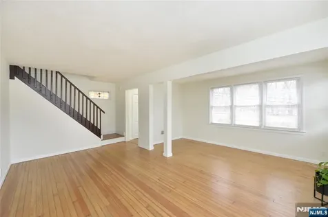 263 Sutton Avenue Hackensack NJ 07601