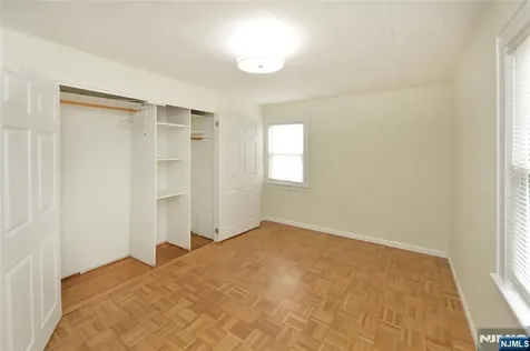 263 Sutton Avenue Hackensack NJ 07601