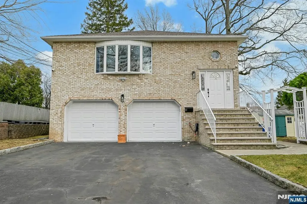 67 Central Avenue Dumont NJ 07628