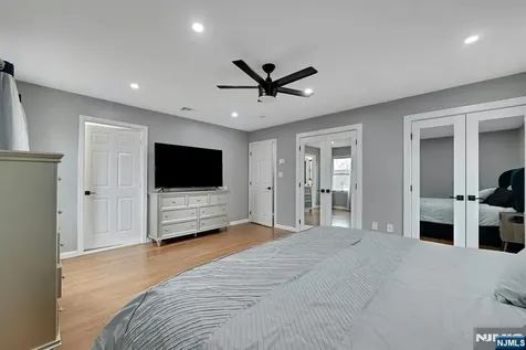 67 Central Avenue Dumont NJ 07628