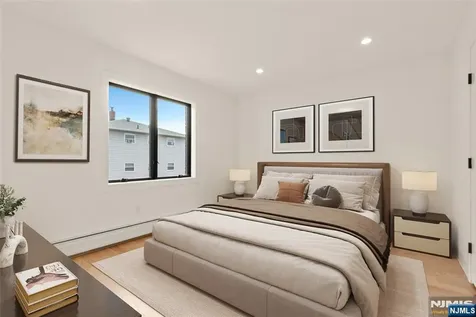 230 8th Street Palisades Park NJ 07650