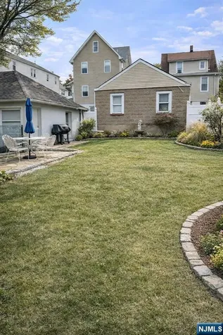 54 College Place Ridgefield Park NJ 07660