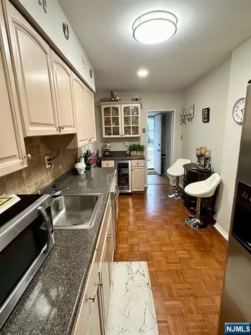 54 College Place Ridgefield Park NJ 07660