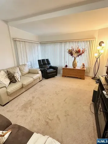 54 College Place Ridgefield Park NJ 07660