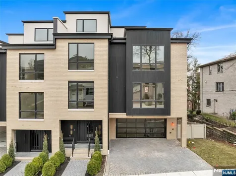 2220 Mackay Avenue Fort Lee NJ 07024