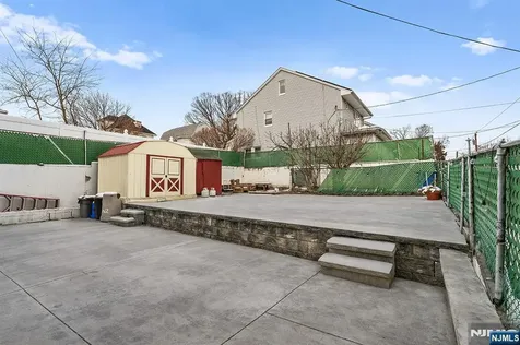 274 Greylock Parkway Belleville NJ 07109