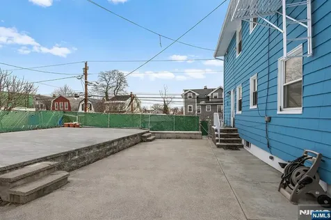 274 Greylock Parkway Belleville NJ 07109