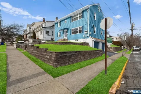 274 Greylock Parkway Belleville NJ 07109