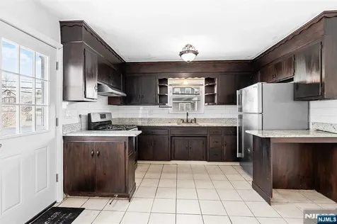 274 Greylock Parkway Belleville NJ 07109