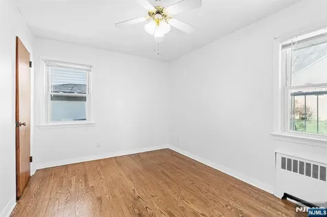 274 Greylock Parkway Belleville NJ 07109