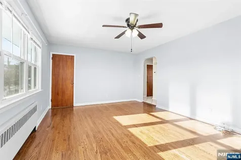 274 Greylock Parkway Belleville NJ 07109