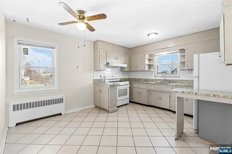 274 Greylock Parkway Belleville NJ 07109