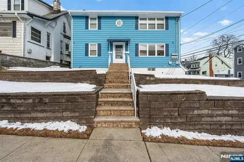 274 Greylock Parkway Belleville NJ 07109