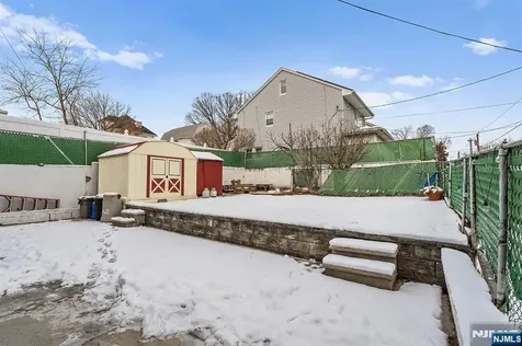 274 Greylock Parkway Belleville NJ 07109