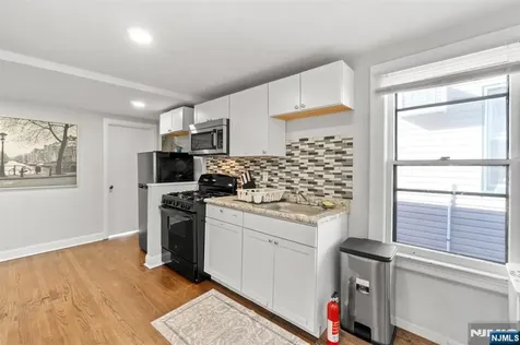 9 51st Street Bayonne NJ 07002
