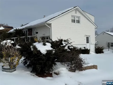 35 18th Avenue Elmwood Park NJ 07407