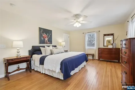 56 Highland Road Glen Rock NJ 07452