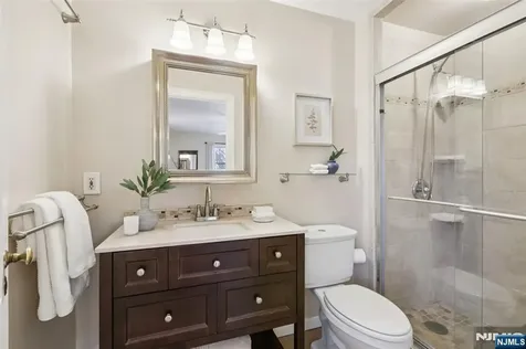 56 Highland Road Glen Rock NJ 07452