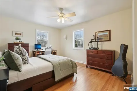 56 Highland Road Glen Rock NJ 07452