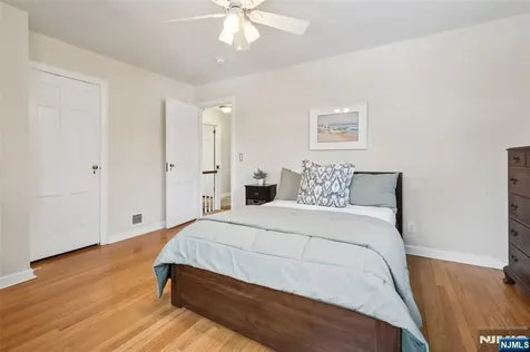 56 Highland Road Glen Rock NJ 07452