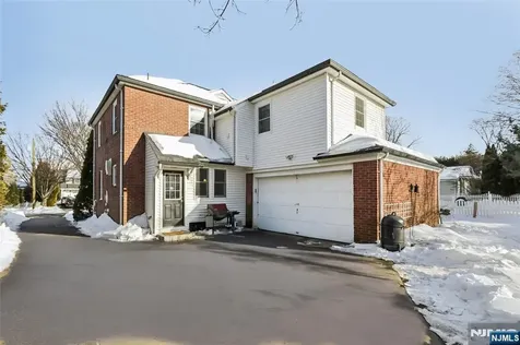 56 Highland Road Glen Rock NJ 07452
